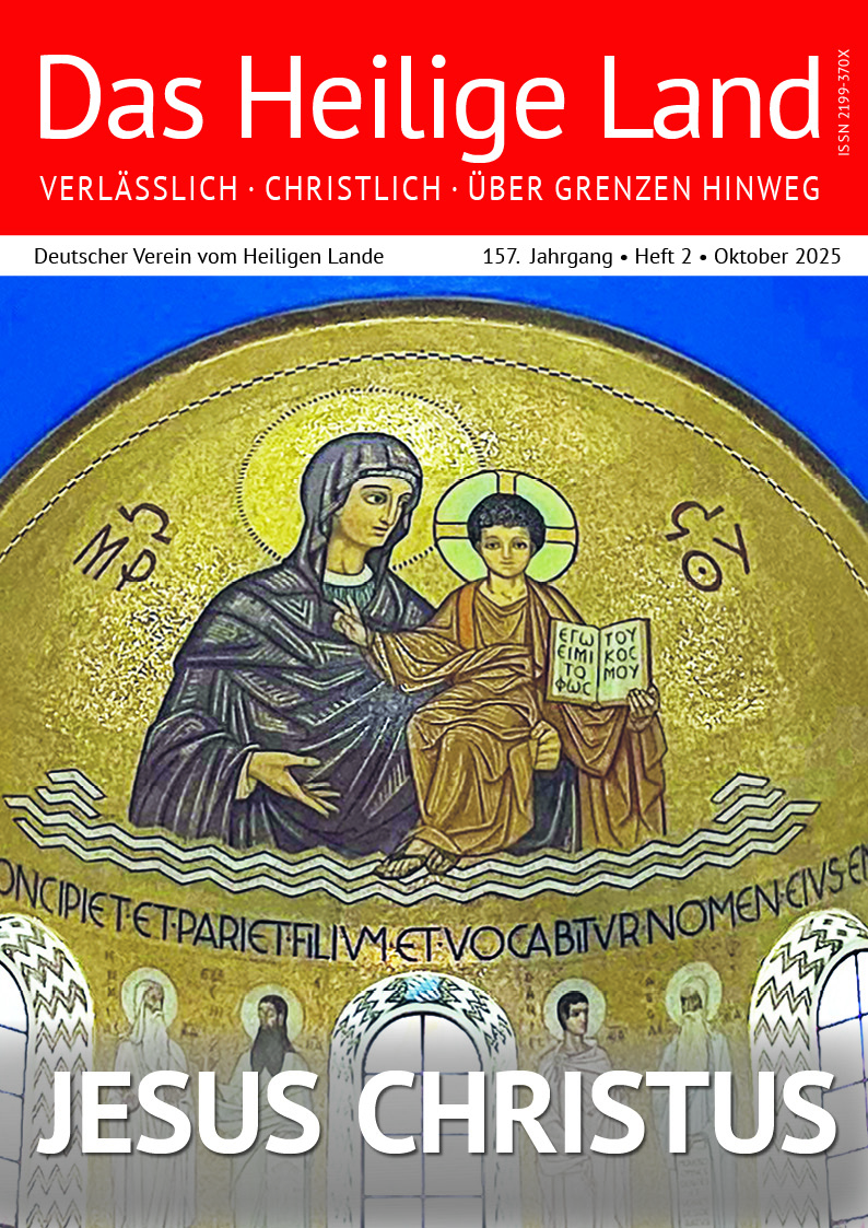 Das Titelbild zeigt das prachtvolle Mosaik in der Apsis der Dormitio-Abtei und zeigt Jesus Christus auf dem Schoß seiner Mutter.